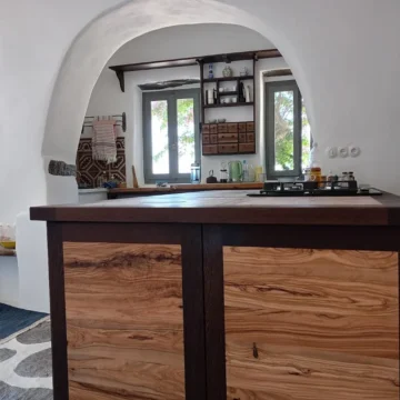 Detail of Kitchen furniture made of Olive and Wenke